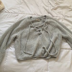 Cropped velvet sweater